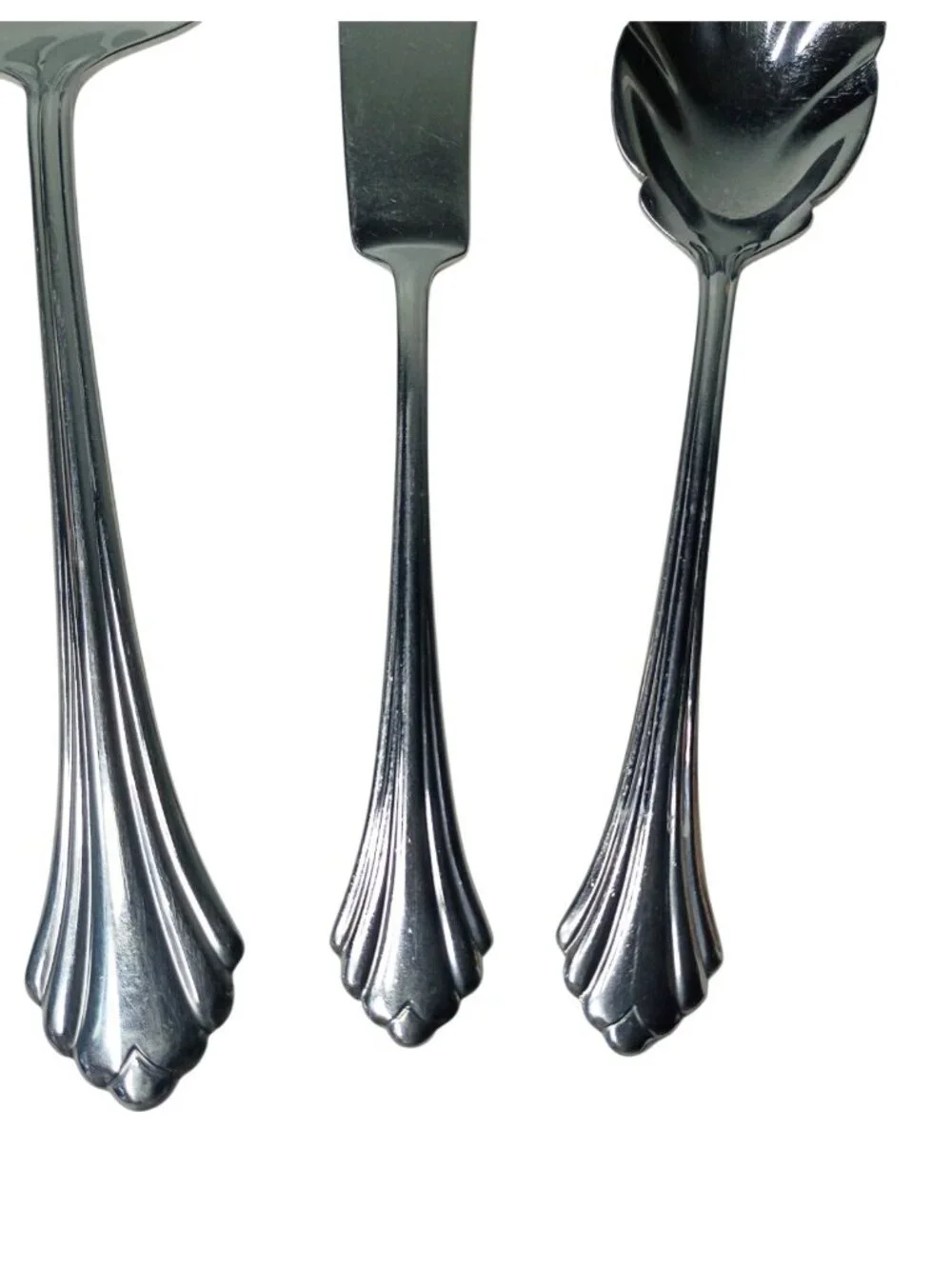 Oneida Bancroft 19 Piece Assorted Flatware Set Stainless Steel Fan Bottoms